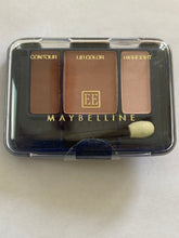 Load image into Gallery viewer, Maybelline Expert Wear eyeshadow Triples Eyeshadow Palette
