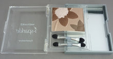 Load image into Gallery viewer, Wet N Wild I-Sparkle Eyeshadow palette

