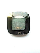 Load image into Gallery viewer, L'oreal Colour Riche Mono Eyeshadows
