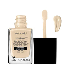 Load image into Gallery viewer, Wet N Wild Photofocus Foundation
