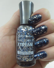 Load image into Gallery viewer, Sally Hansen Hard As Nails - X-treme Wear Nail Polish
