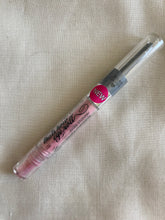 Load image into Gallery viewer, Hard Candy That's How Eye Roll Loose Shimmer Eye shadow

